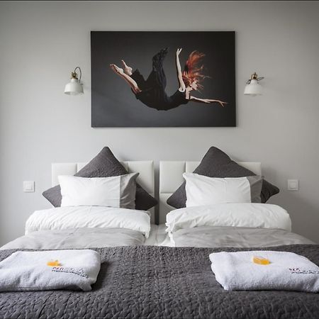 P&O City Center Apartments Варшава Екстериор снимка