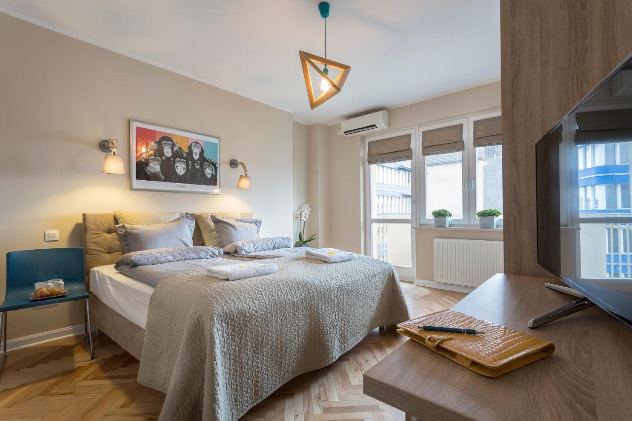 P&O City Center Apartments Варшава Екстериор снимка