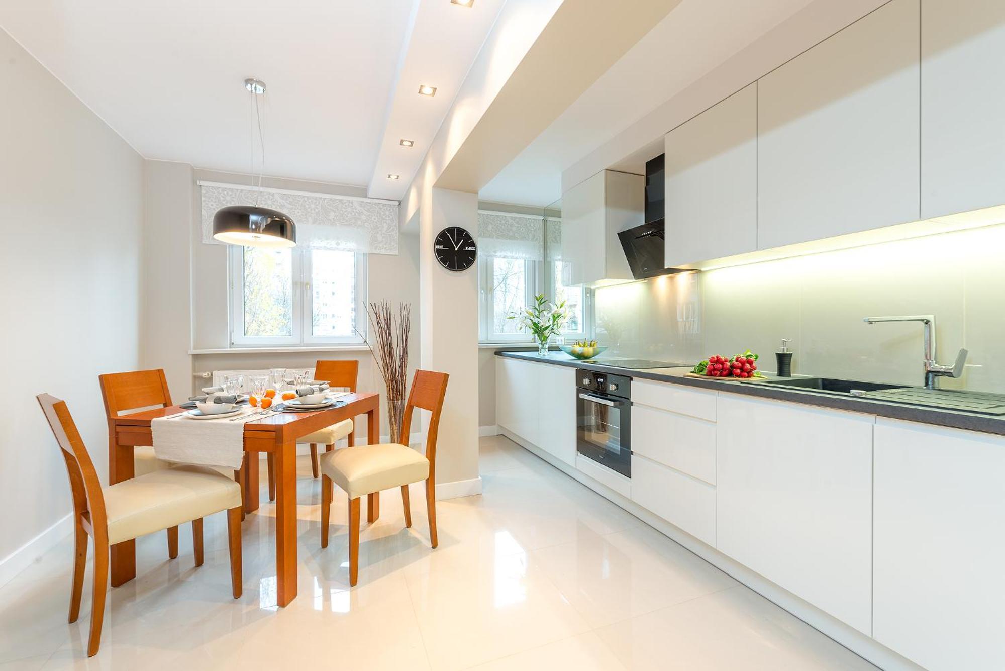 P&O City Center Apartments Варшава Екстериор снимка