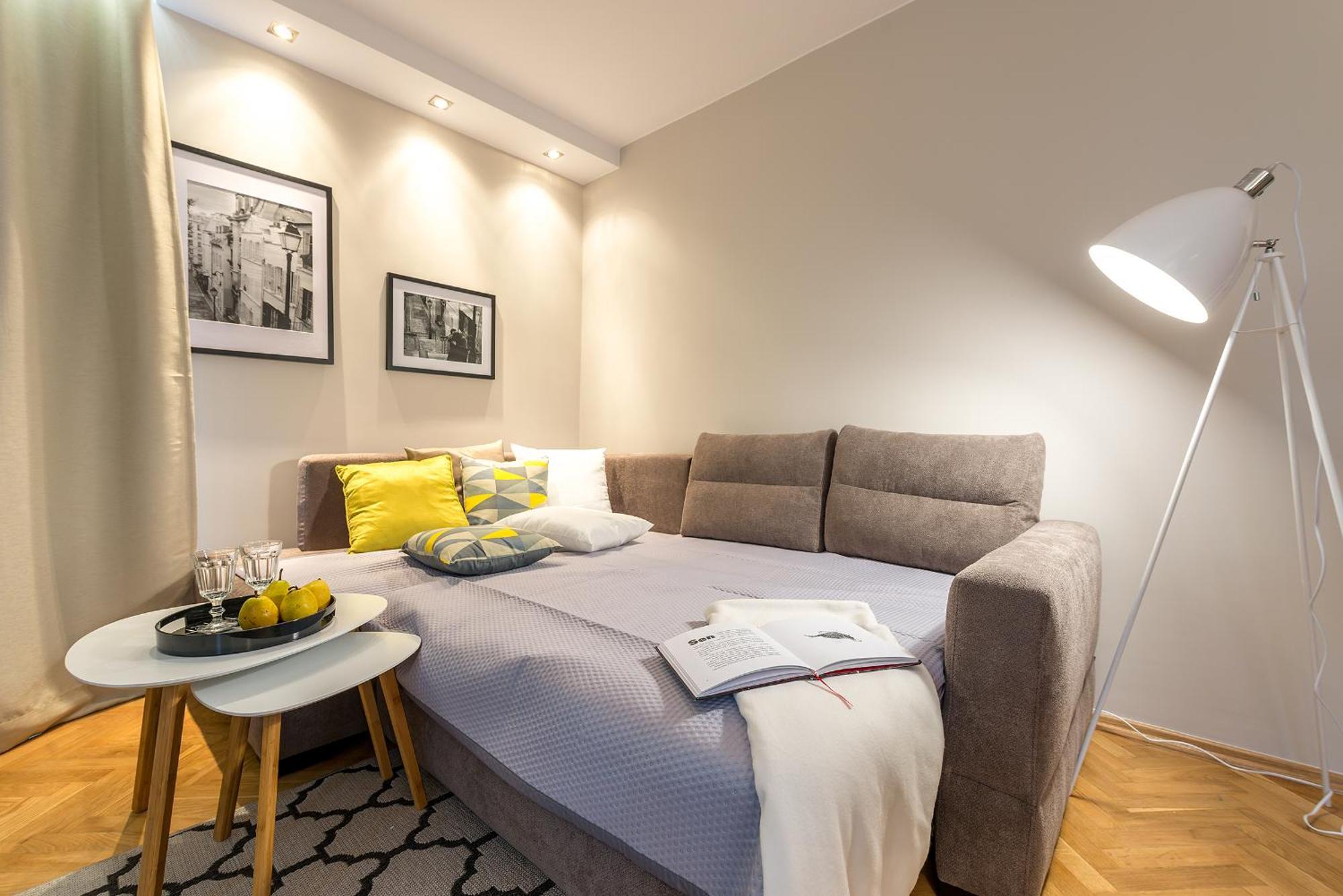 P&O City Center Apartments Варшава Екстериор снимка