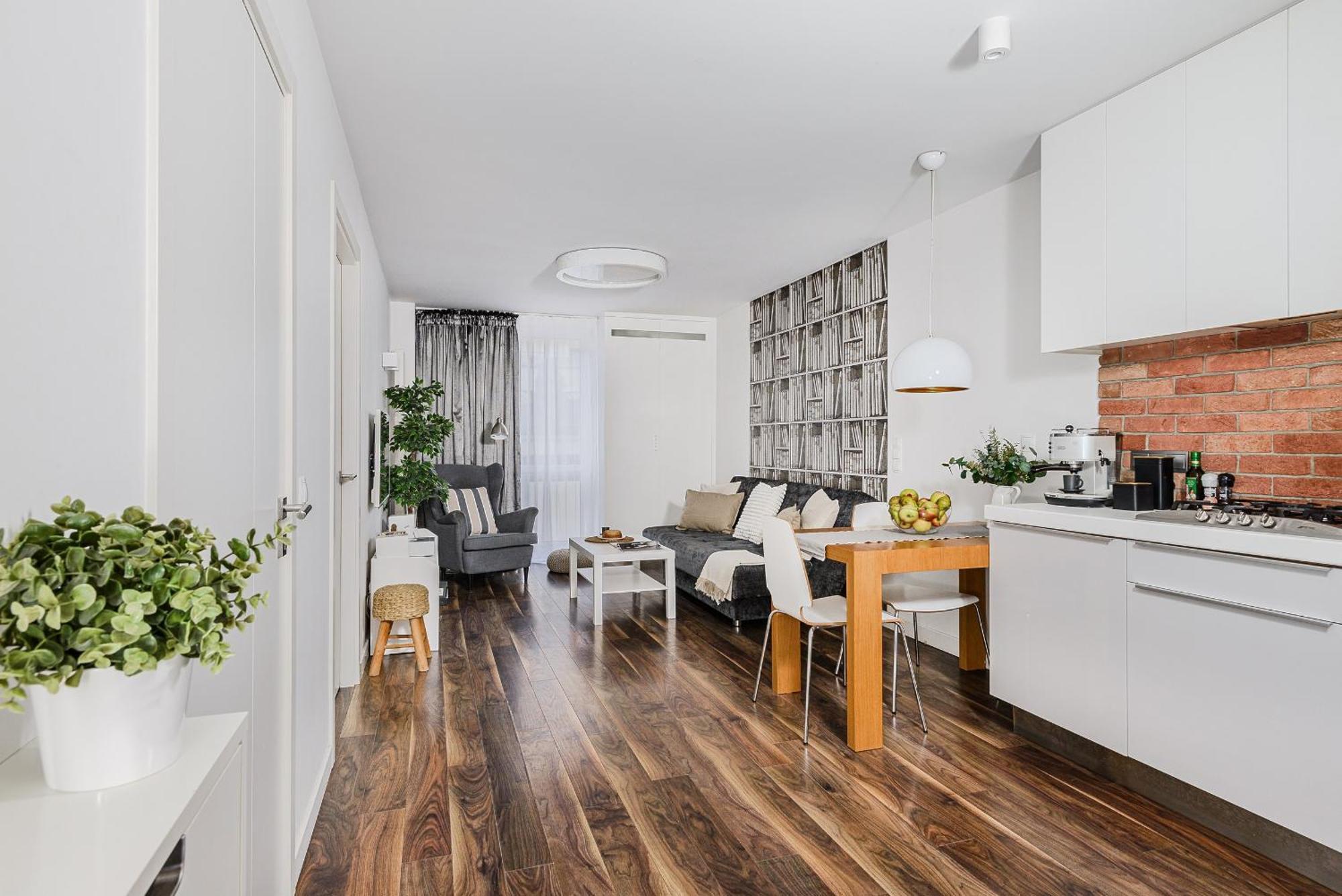 P&O City Center Apartments Варшава Екстериор снимка
