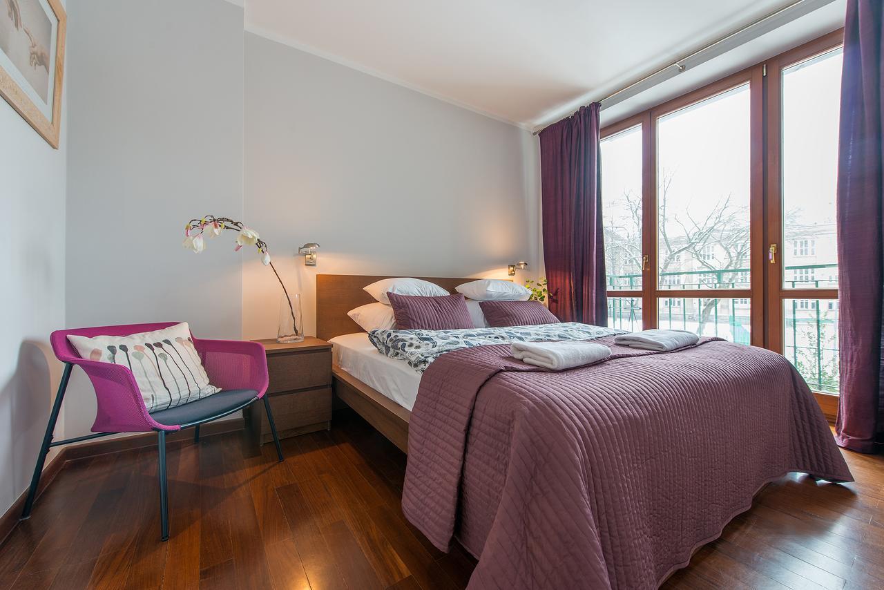 P&O City Center Apartments Варшава Екстериор снимка